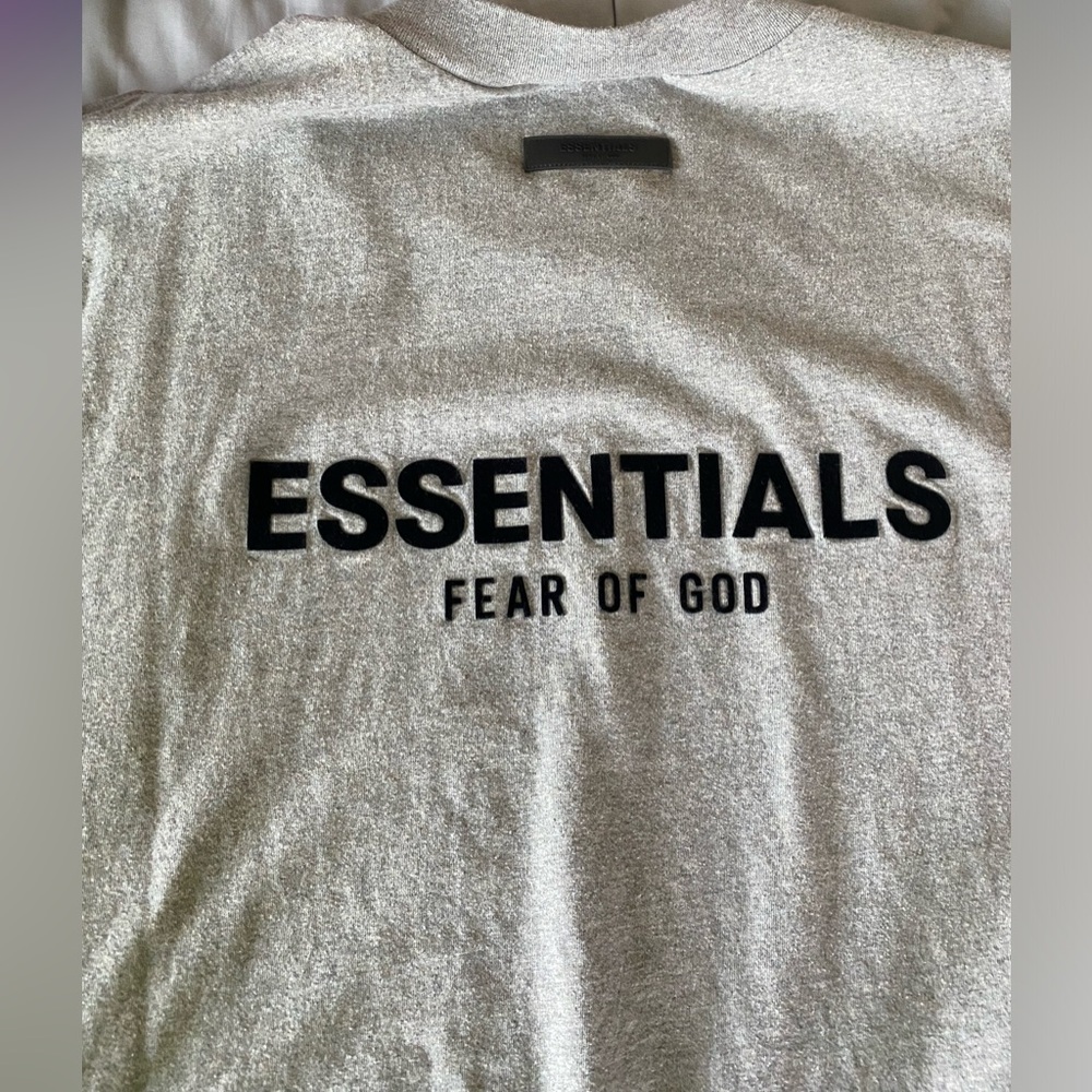 Fear of God Essentials T-shirt Grey Normal Wear Size XL Used and Worn